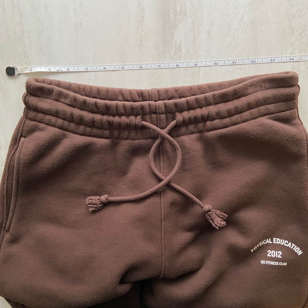 Gymshark Phys Ed Graphic Sweatpant - Picture 5 of 5